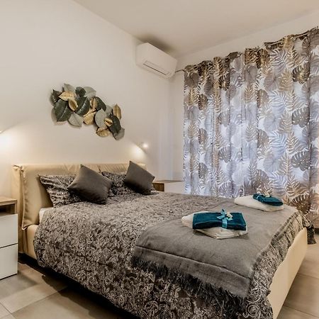 White Living R-Home Roma Dış mekan fotoğraf